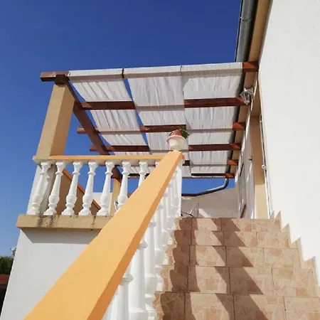 Ljilja Apartment *